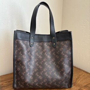 Coach Field Large Tote